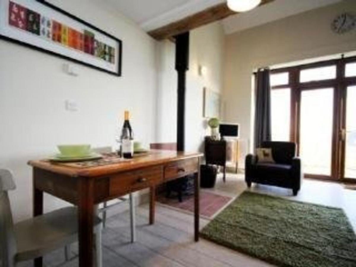Surf Shack - Impeccable 1-Bed Cottage In Shorwell ภายนอก รูปภาพ